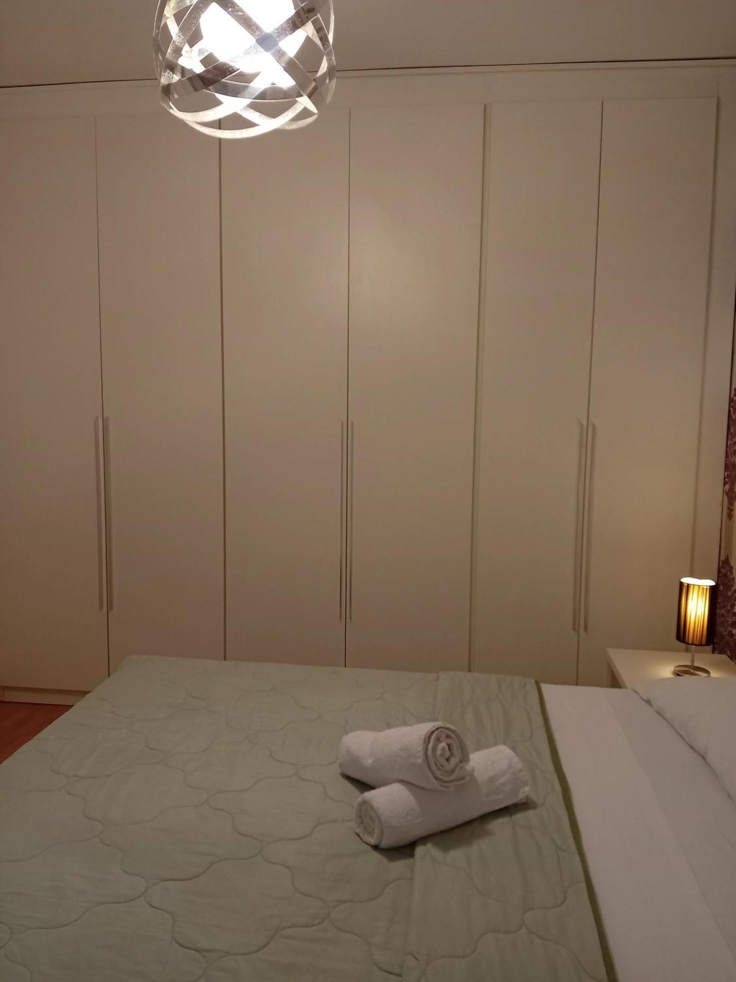 Amplio Apartamento Centro De Alicante Ngoại thất bức ảnh