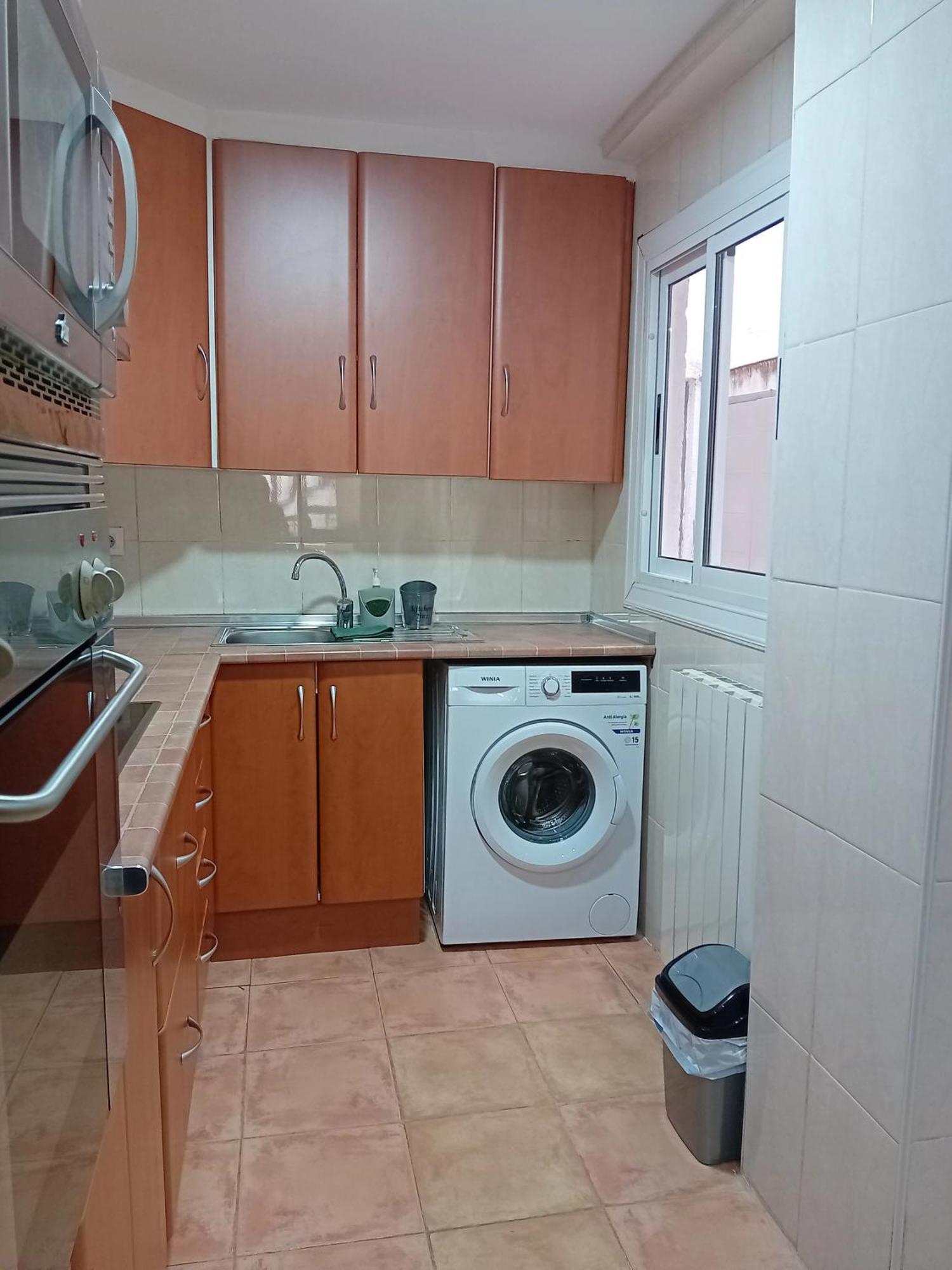 Amplio Apartamento Centro De Alicante Ngoại thất bức ảnh